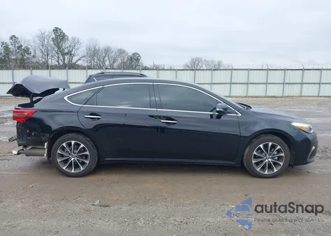 2016 Toyota Avalon Xle Plus z USA, uszkodzony, nr VIN 4T1BK1EB5GU214855